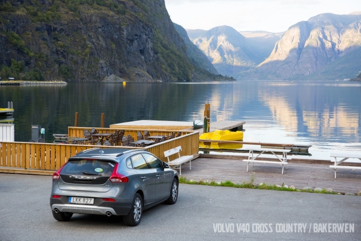 自然畫布 - 北歐輕旅行/Volvo V40 Cross Country