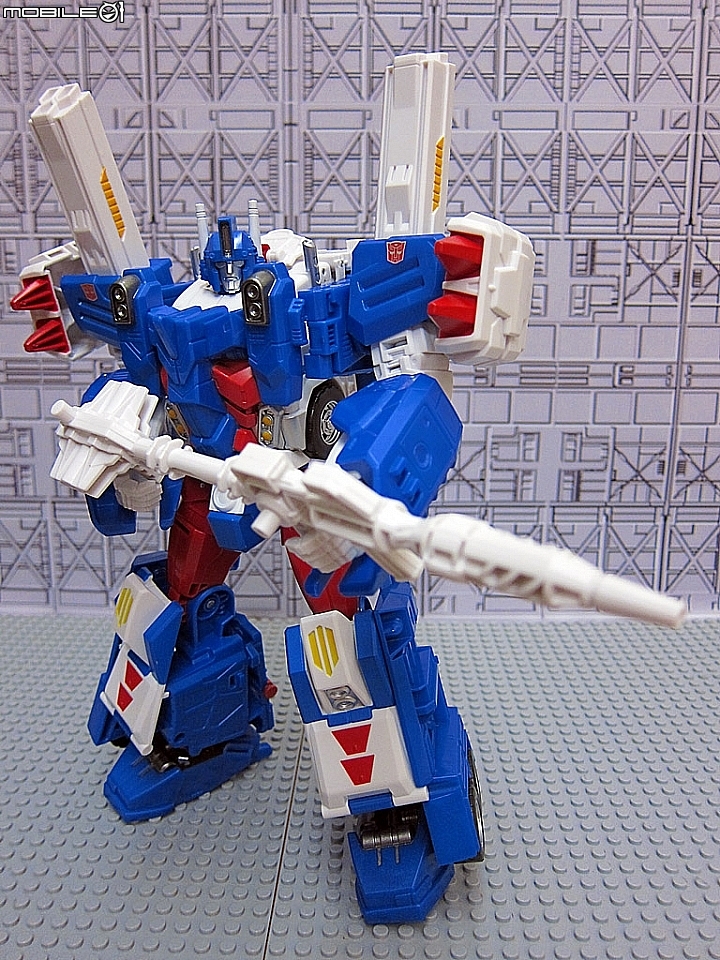 變形金剛合體戰爭LG14 馬格斯Ultra Magnus + X2toys XT009配件包不專業開箱文