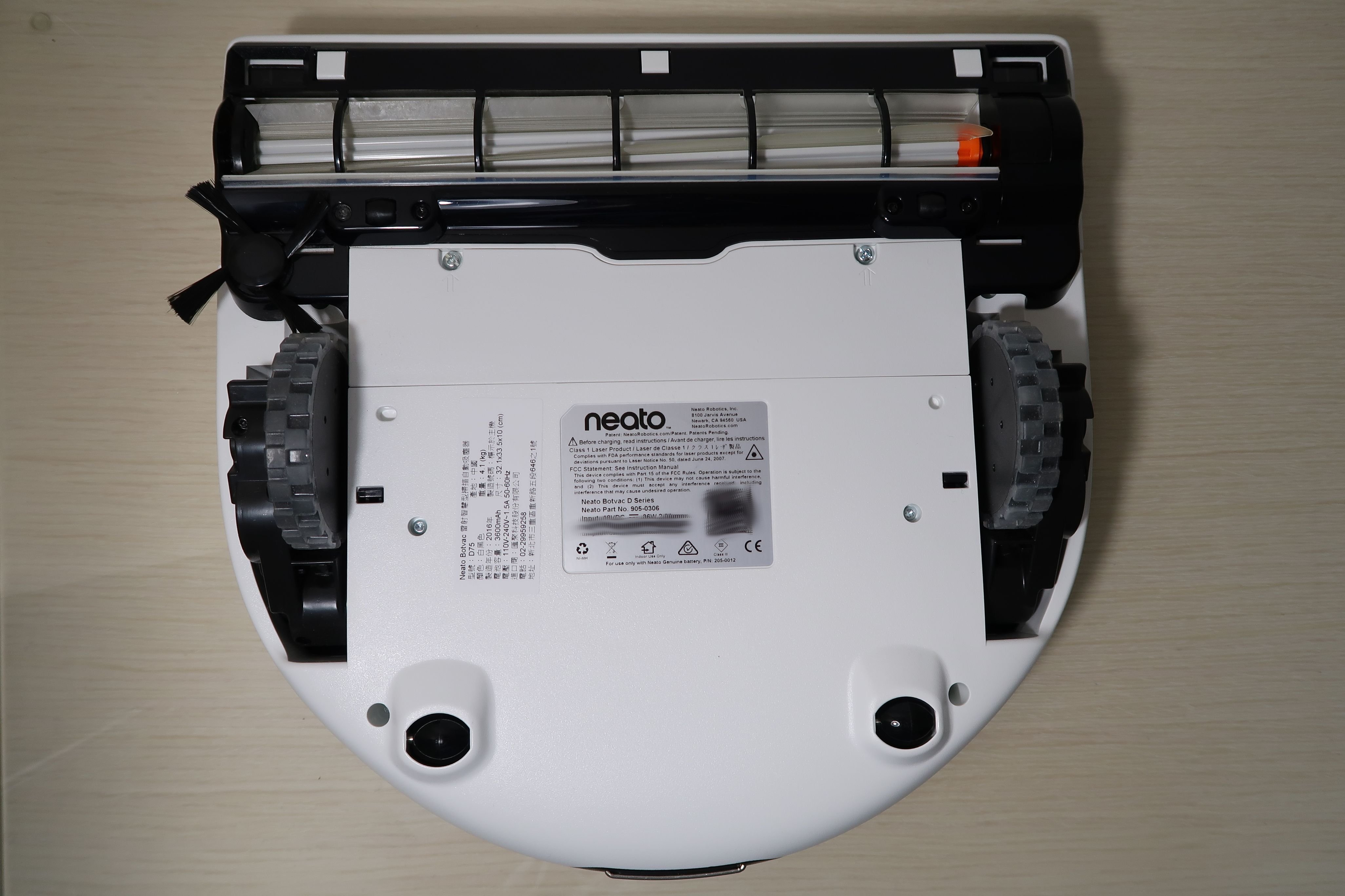 掃地機器人 Panasonic RULO \ Neato Botvac D75 \ LG HOM-BOT VR64701LVM 使用心得
