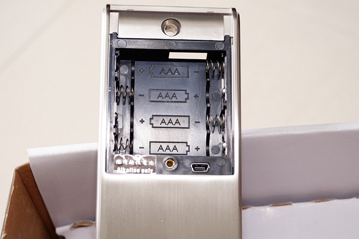 (開箱)Waferlock維夫拉克三合一電子鎖(WEL-3700)