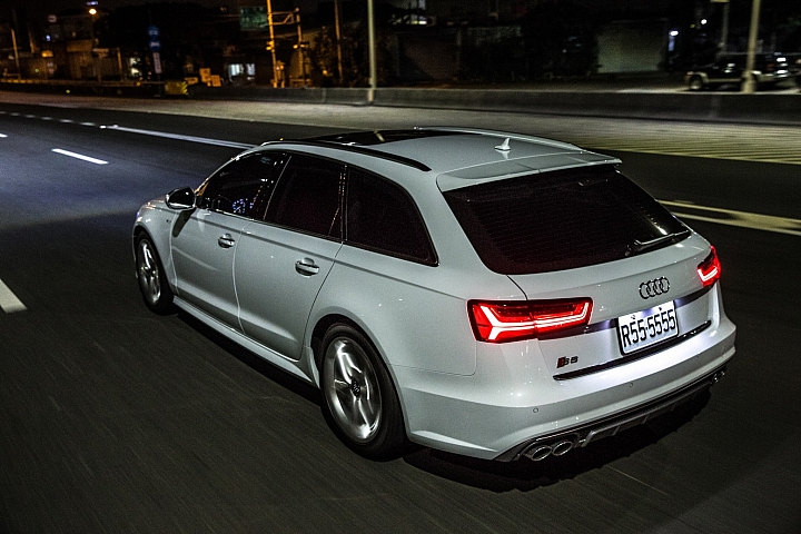 低調的暴力美學-AUDI S6 Avant 開箱分享