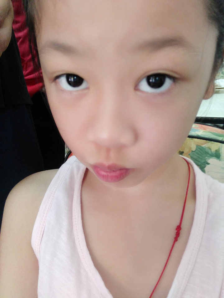 OPPO R9 Plus旅行、照相、抓寶一手抓