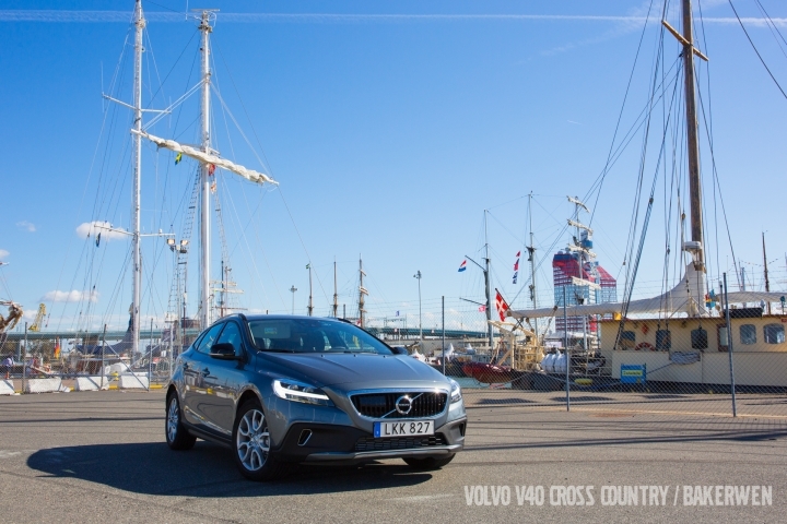 自然畫布 - 北歐輕旅行/Volvo V40 Cross Country