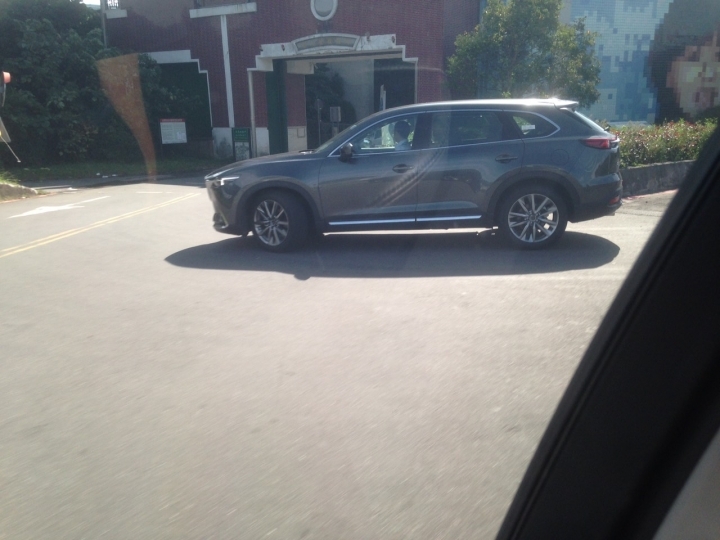 大改款台灣Mazda CX-9開箱,河濱公園跑跑走