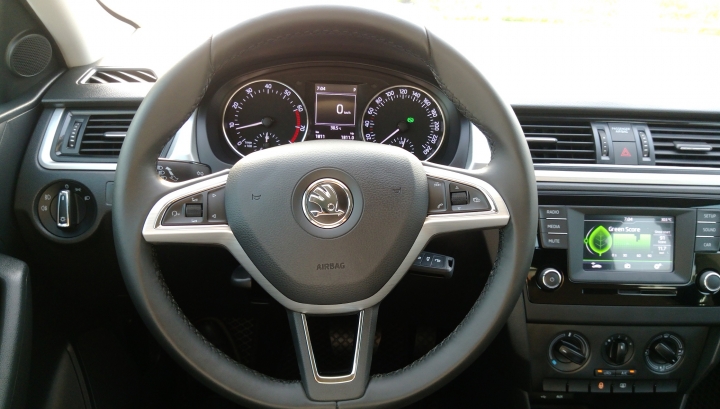 Skoda 2016年式Rapid 1.6MPI遲來的簡單開箱分享
