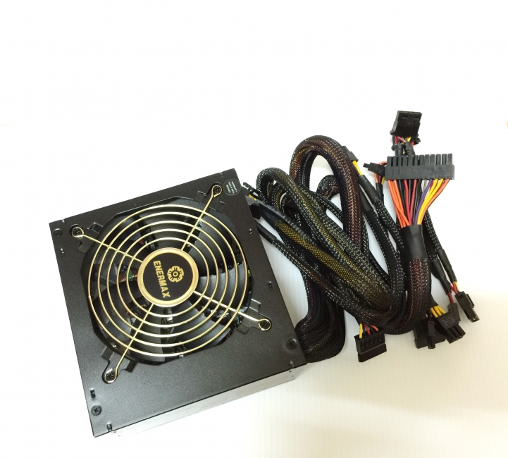 DIY NAS年中小更新 Enermax 銅霸 350w 入手
