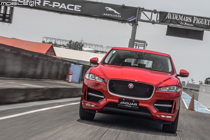 休旅重砲來襲 Jaguar F-Pace 大鵬灣賽道全面檢驗