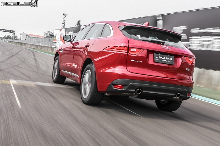 休旅重砲來襲 Jaguar F-Pace 大鵬灣賽道全面檢驗
