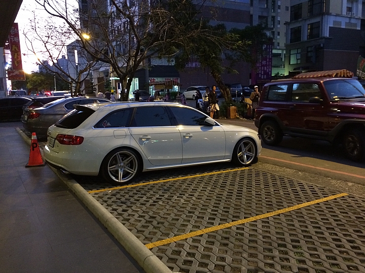 2016/09/18再度更新照片 2013年式A4 AVANT 1.8T不專業開箱
