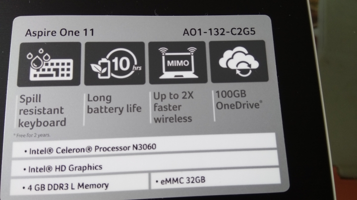 ACER Aspire One 11 AO1-132-C2G5 簡易開箱