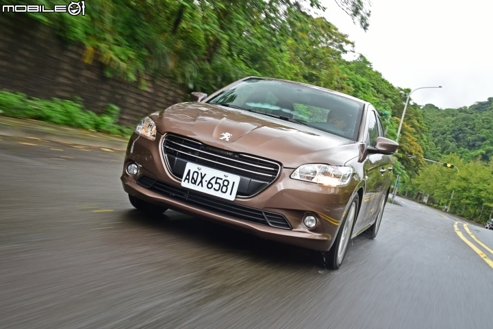 法式國民便當 Peugeot 301試駕體驗