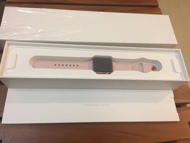 Apple Watch series 2 38mm玫瑰金運動型