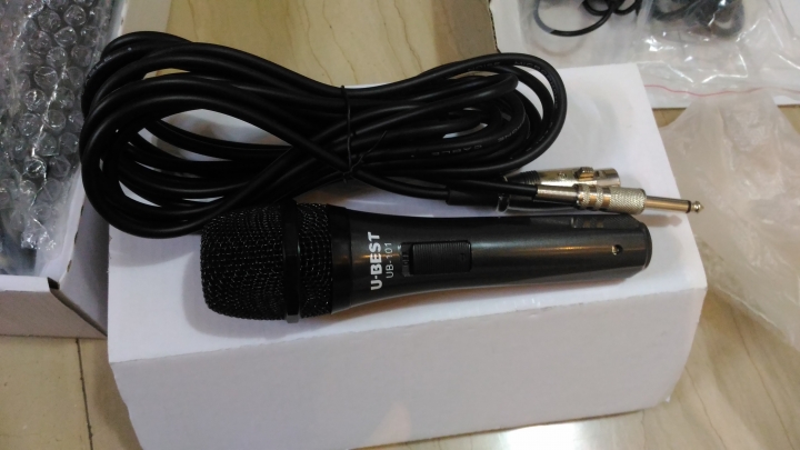 【開箱】U-best優必勝 行動卡拉OK 全功能行動KTV ishow愛秀 UB-101 娛樂行動電腦 點歌機 伴唱機