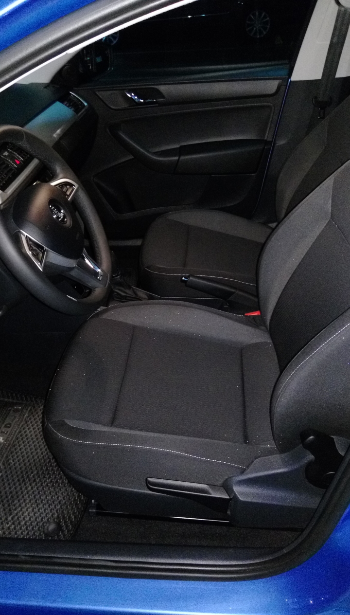 Skoda 2016年式Rapid 1.6MPI遲來的簡單開箱分享