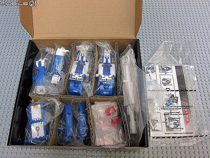 變形金剛合體戰爭LG14 馬格斯Ultra Magnus + X2toys XT009配件包不專業開箱文