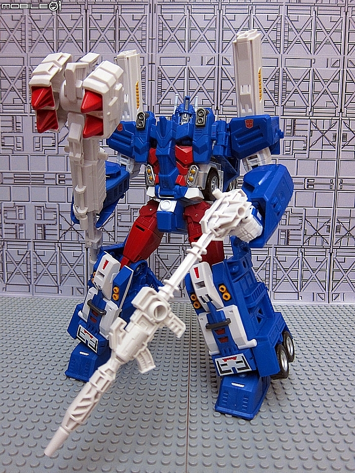變形金剛合體戰爭LG14 馬格斯Ultra Magnus + X2toys XT009配件包不專業開箱文
