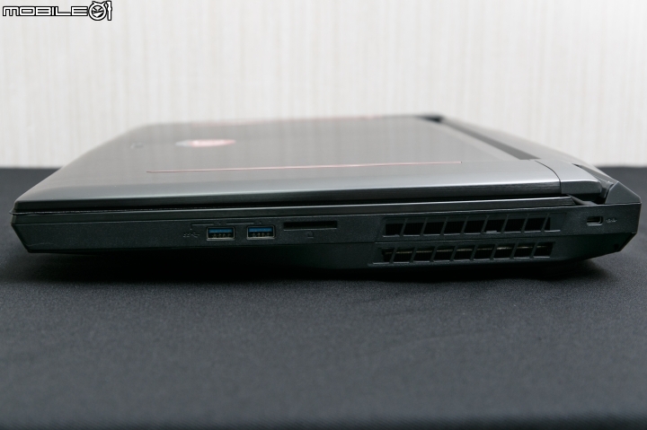 MSI GT73VR 6RF Titan Pro 超頻效能巨獸