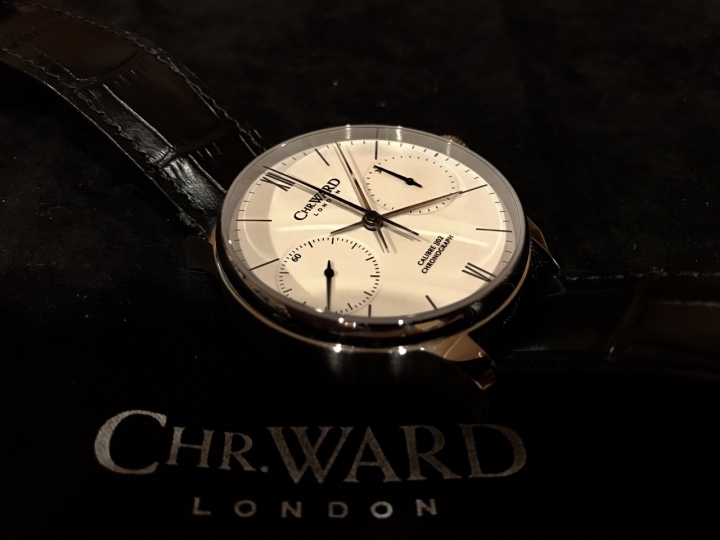 開箱文~英國錶 神改造機芯Christopher Ward C9 (C900) Single Pusher Chronograph 單按把計時錶