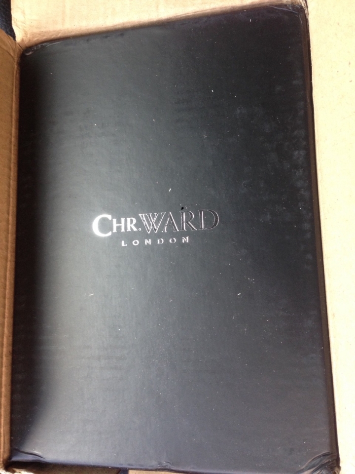 開箱文~英國錶 神改造機芯Christopher Ward C9 (C900) Single Pusher Chronograph 單按把計時錶