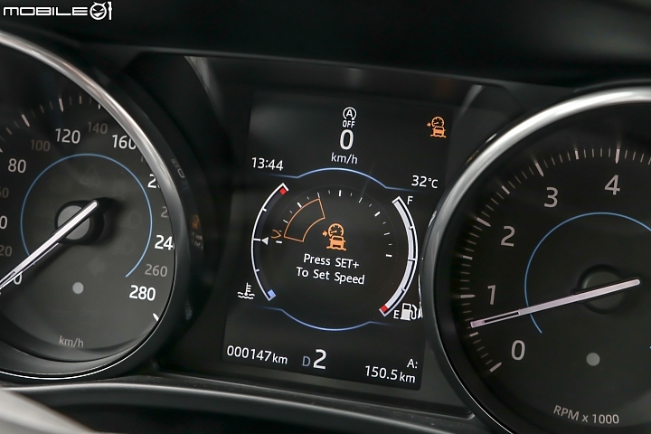 休旅重砲來襲 Jaguar F-Pace 大鵬灣賽道全面檢驗
