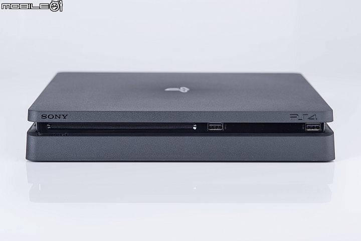 開箱實拍!PlayStation4 2000型輕量登場