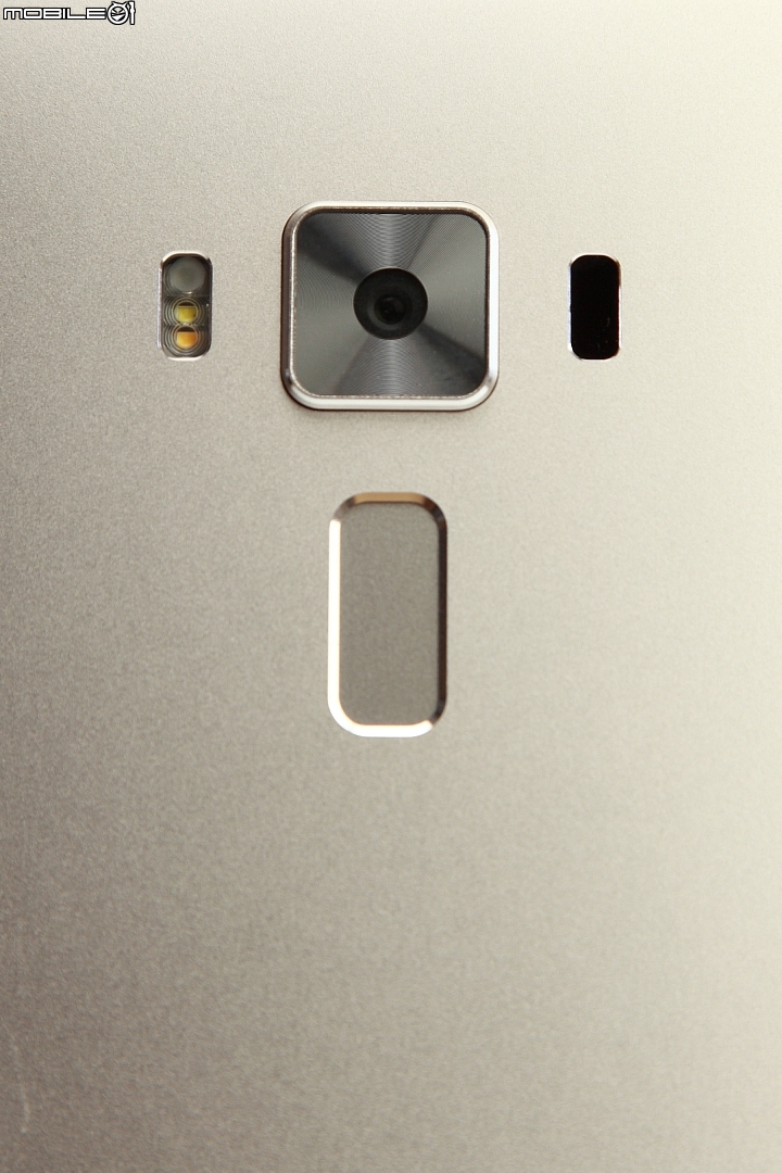 ZenFone3 Deluxe開箱