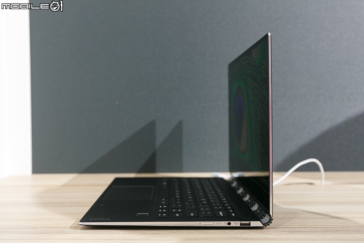 【IFA 2016】鍵盤也有雙模式 Lenovo 推出全新 Yoga Book