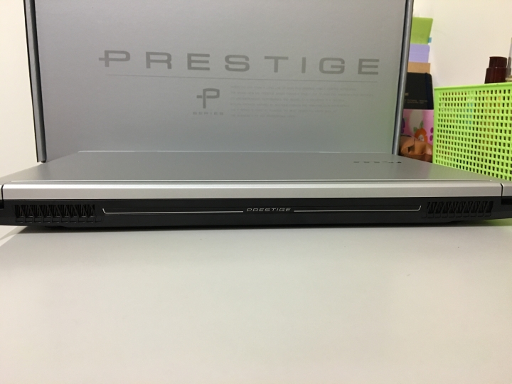 MSI PE70 6QE 高效能筆電入手