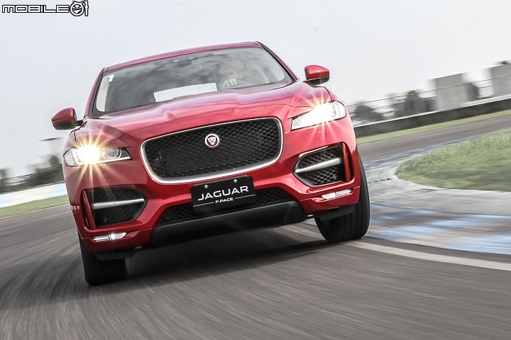 休旅重砲來襲 Jaguar F-Pace 大鵬灣賽道全面檢驗