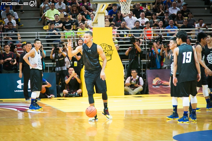 Stephen Curry『傳旗亞洲』台北站 現場直擊
