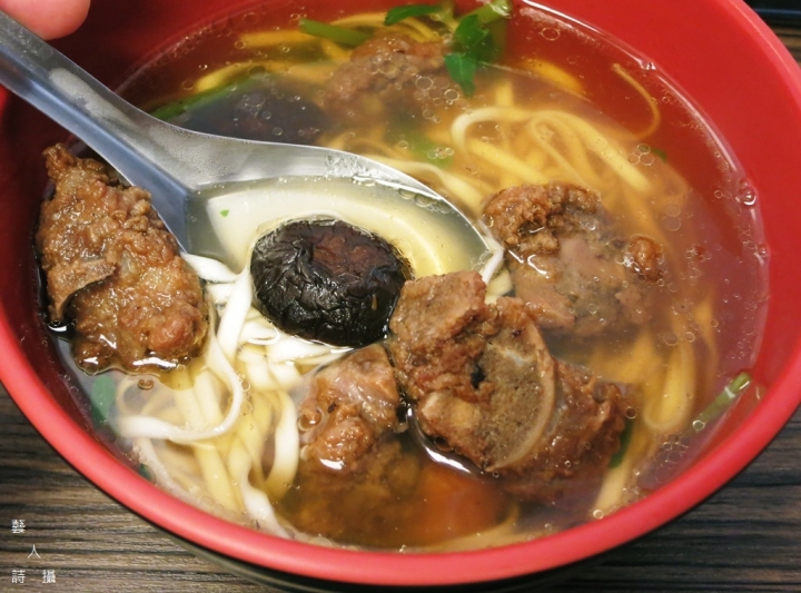 排隊的小店.王記排骨酥湯.汀州路