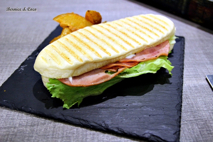 翻轉Flip三重美食早餐、早午餐、抹茶鬆餅(捷運菜寮站)