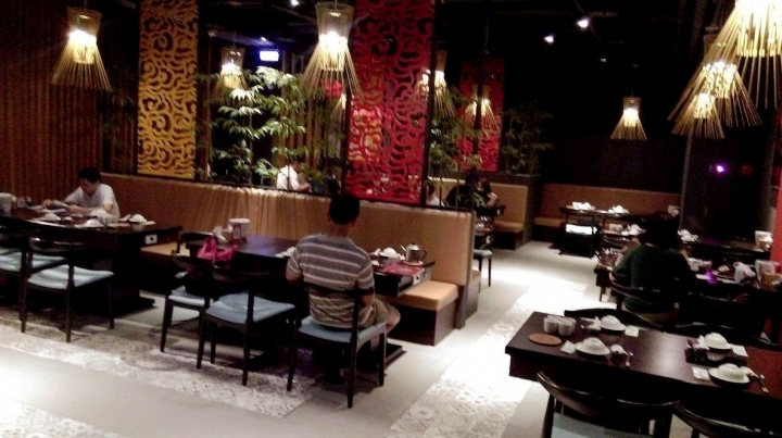 (((台北食記)))大安區大宅門干鍋鴨頭,顛覆對鴨頭的印象,鴨舌可宅配,口味對的起這價格
