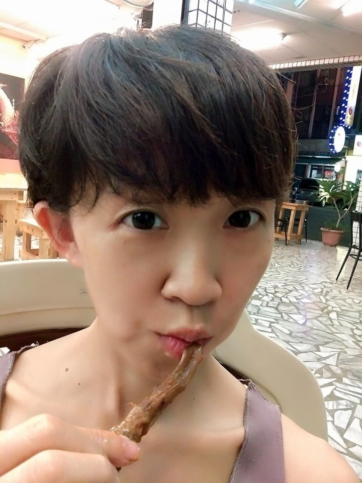 (((台北食記)))大安區大宅門干鍋鴨頭,顛覆對鴨頭的印象,鴨舌可宅配,口味對的起這價格