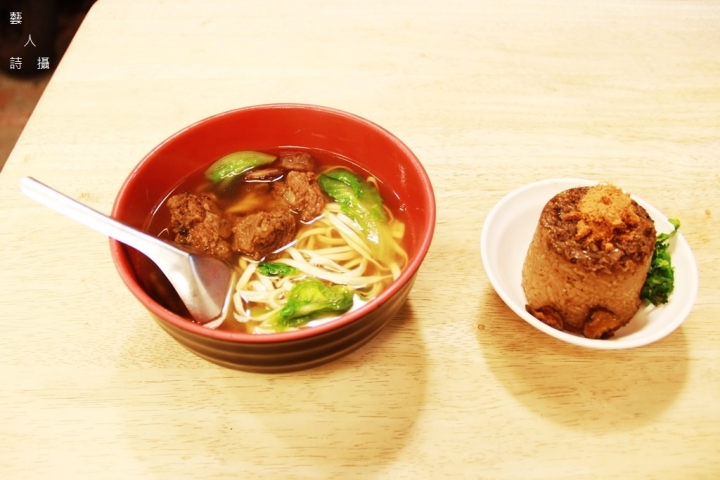 排隊的小店.王記排骨酥湯.汀州路