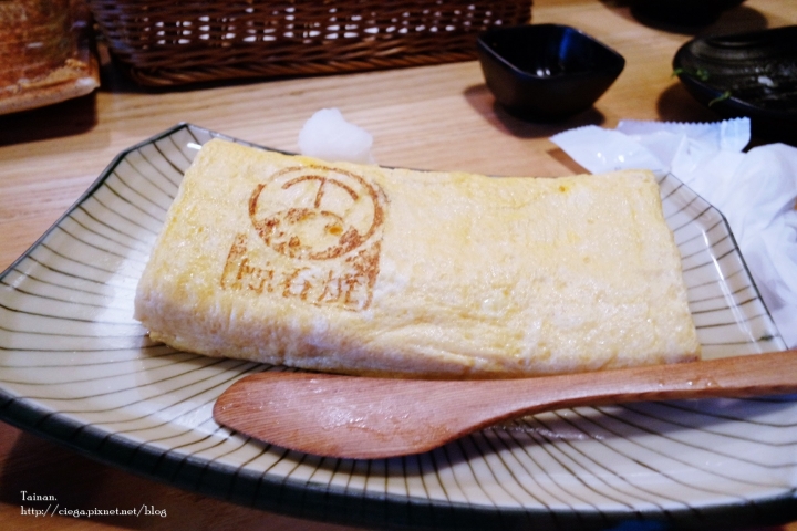 【台南北區│串燒居酒屋】鯨吞燒地雞料理赤崁店│日式串場與台南老屋的結合,新鮮多種地雞料理、無地雷的精緻居酒屋│適合小酌、夜間聚會
