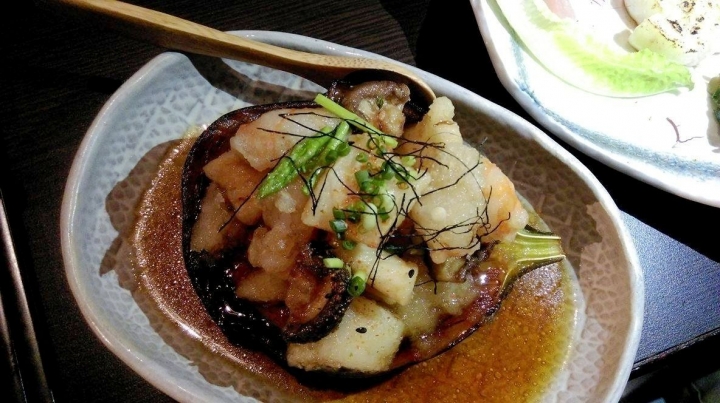 (((台北食記)))大安區大宅門干鍋鴨頭,顛覆對鴨頭的印象,鴨舌可宅配,口味對的起這價格