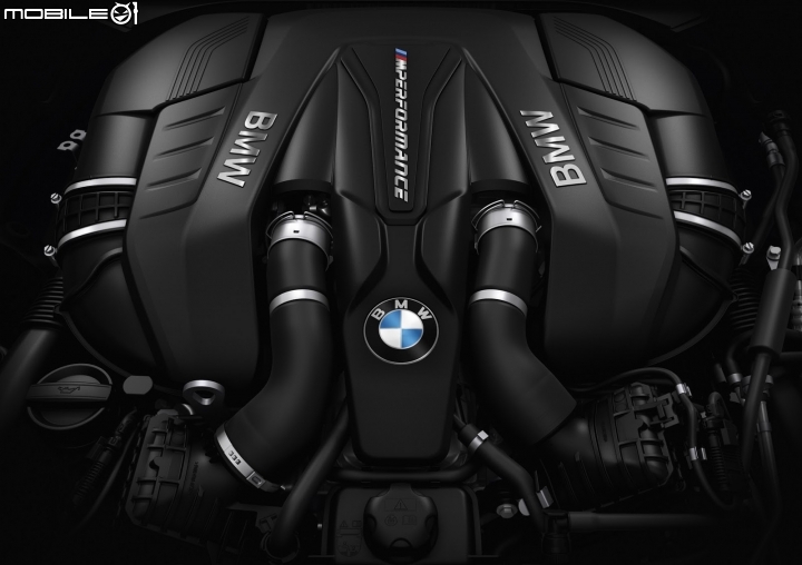 【海外快報】BMW全新5系列正式曝光,旗艦級科技植入宛如縮小版7系列(隨時更新中)