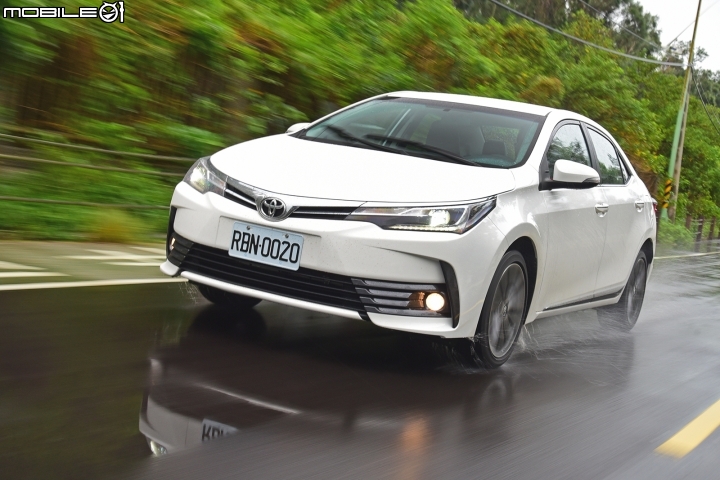 安全規格、行路質感整體進化 小改款Toyota Corolla Altis搶先試駕