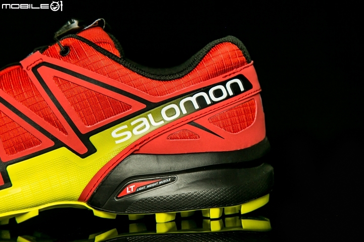 對抗鬆軟地形 SALOMON SPEEDCROSS 4