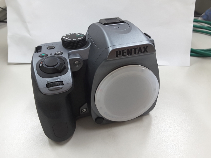 在台的冷門PENTAX K-70 極簡陋開箱