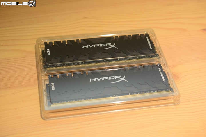 金士頓 DDR4-3333 新款散熱片 HyperX Predator 開箱分享