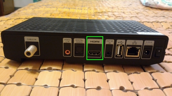 電視機或純液晶螢幕(顯示器) 如何接到 數位有線電視機上盒(第四台) 之教學