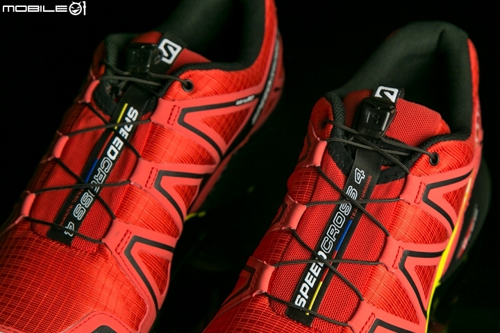 對抗鬆軟地形 SALOMON SPEEDCROSS 4