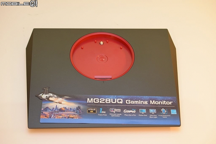 華碩 MG28UQ 開箱 Gaming 專用高解析 3840x2160 1ms 遊戲螢幕