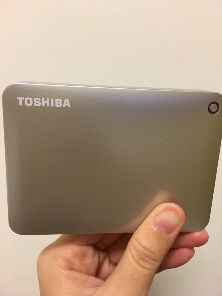 Toshiba Canvio Connect II V8 3TB 2.5吋行動硬碟評測文