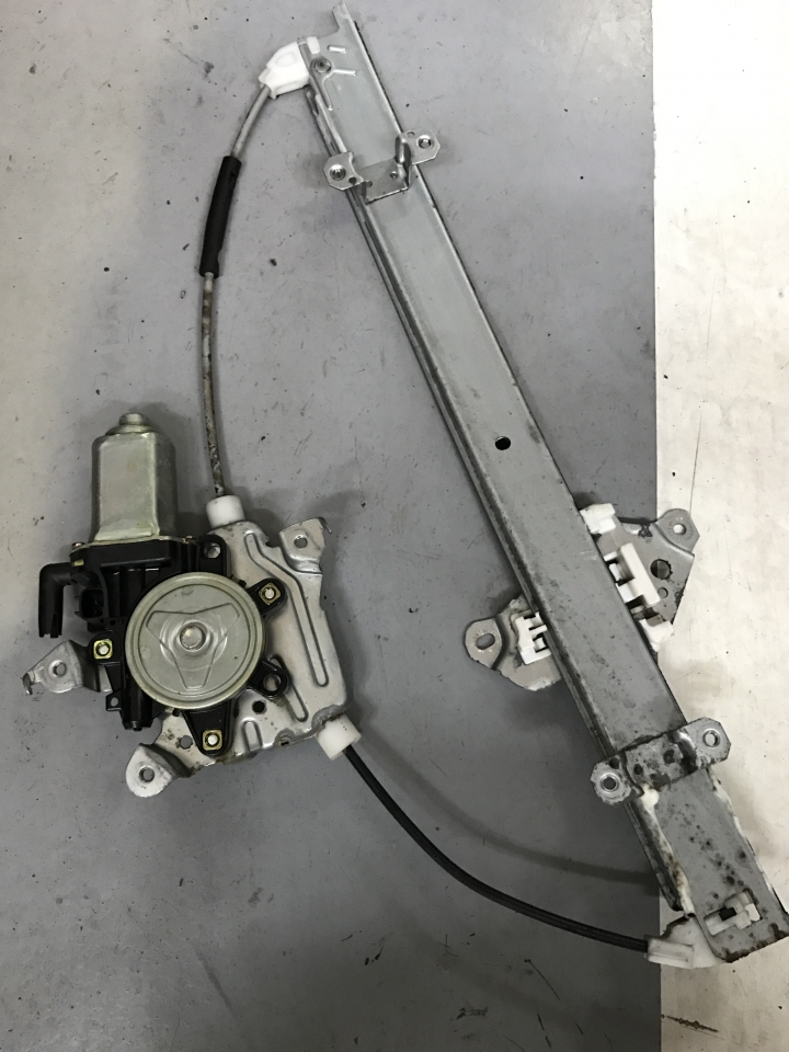 06年TIIDA 電動窗馬達&變速箱更換
