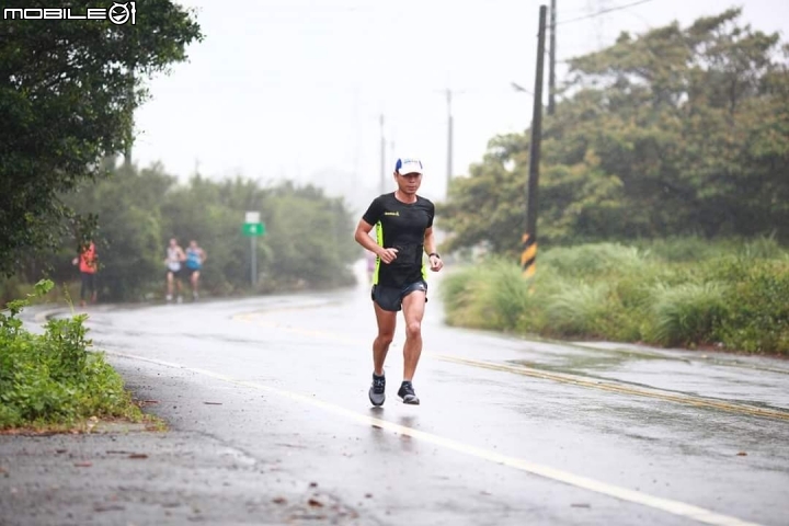 UNDER ARMOUR Charged Bandit 2 慢跑鞋~試穿心得分享~