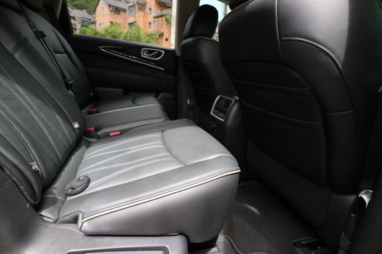 全能王者INFINITI QX60首開箱~~