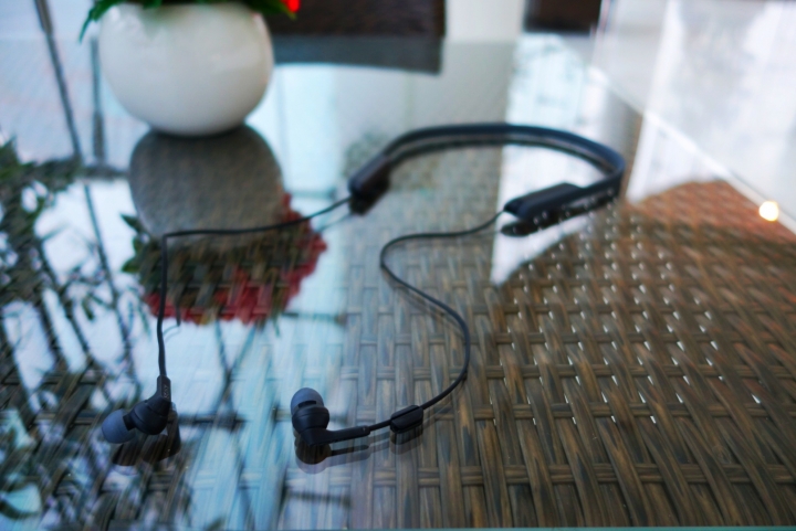 【開箱】XPERIA的無線新選擇!SONY藍芽無線耳機 SONY MDR-XB70BT